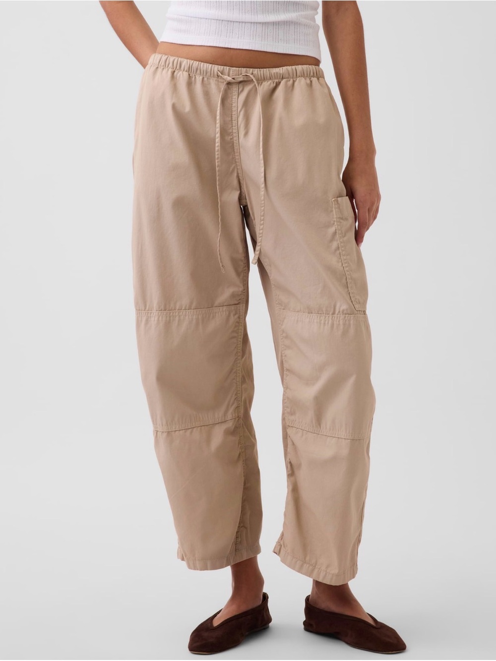 GAP Mid Rise Barrel Utility Pant